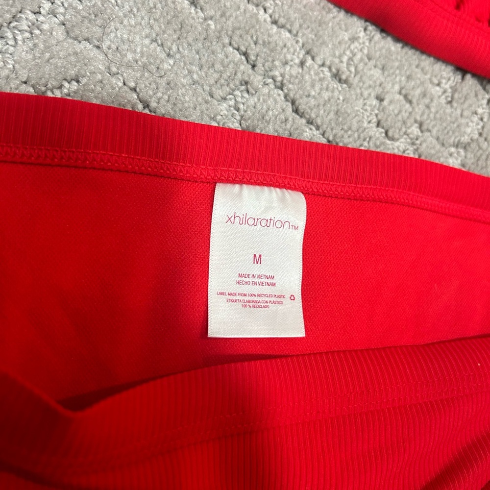 Target red bikini - Picture 2 of 3